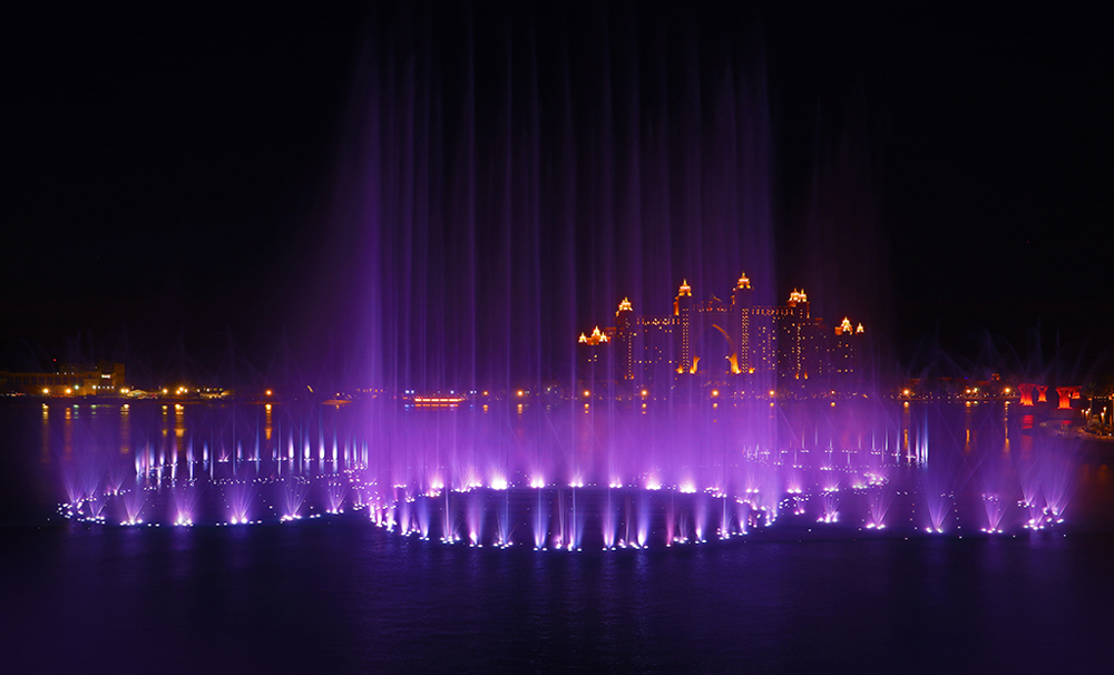 Locals_Guide_Dubai_Palm_Fountain_show