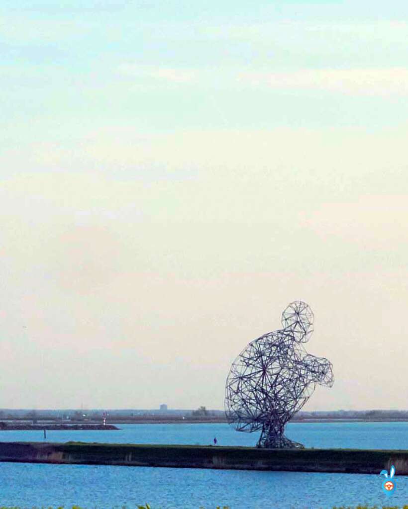 Exposure Statue Lelystad